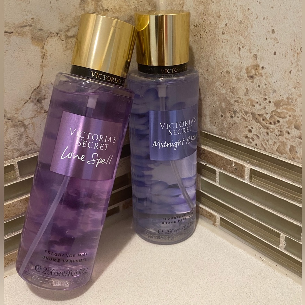 Victoria’s Secret Love Spell & Midnight Bloom bath, & body spray 8.4 FL oz